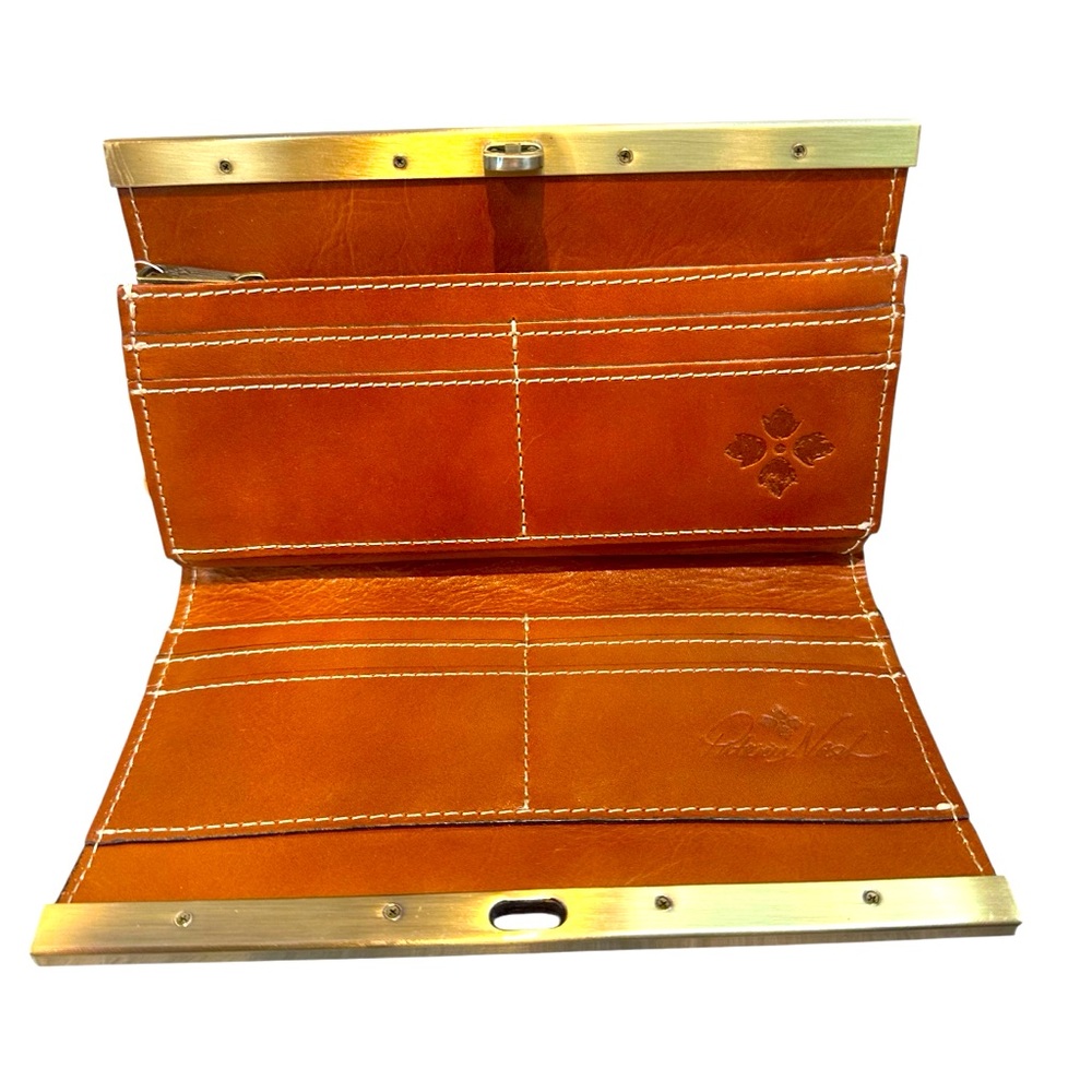 ❌SOLD❌PATRICIA NASH CAUCHY WALLET (NWT) - Picture 4 of 6